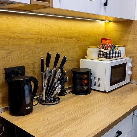 Apartment By Montebello *