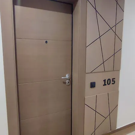 By Montebello Apartment