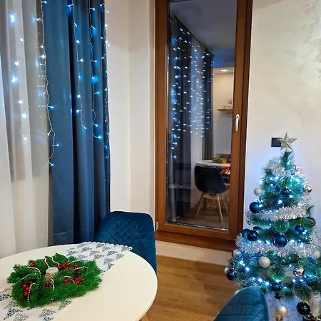 Apartment By Montebello *