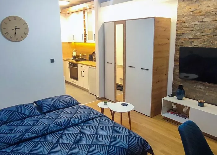 By Montebello 아파트 즐라티보